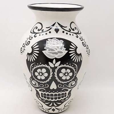 Personalized ceramic decorative flower vase with s-k-u-l-l painting for halloween decoration